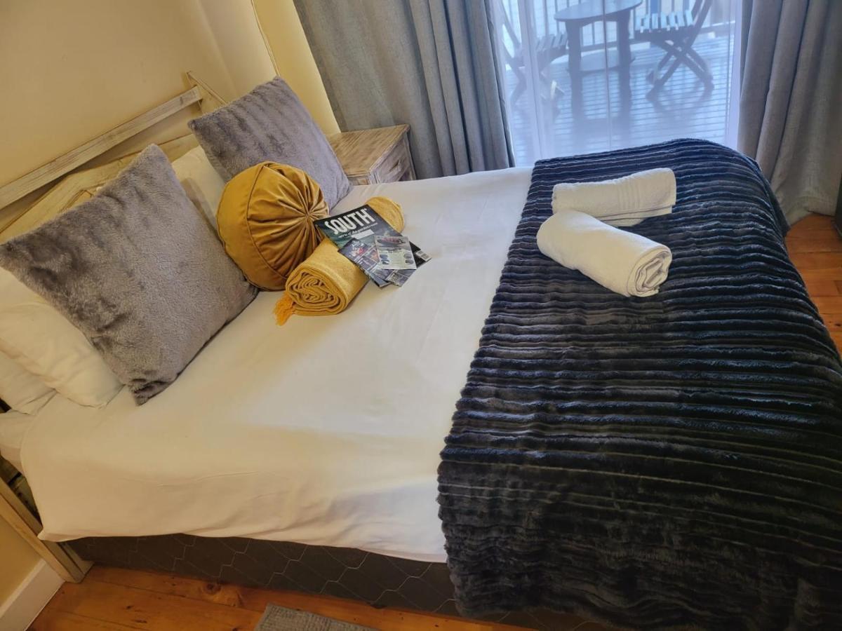 Point Village Guest House Mossel Bay Eksteriør bilde